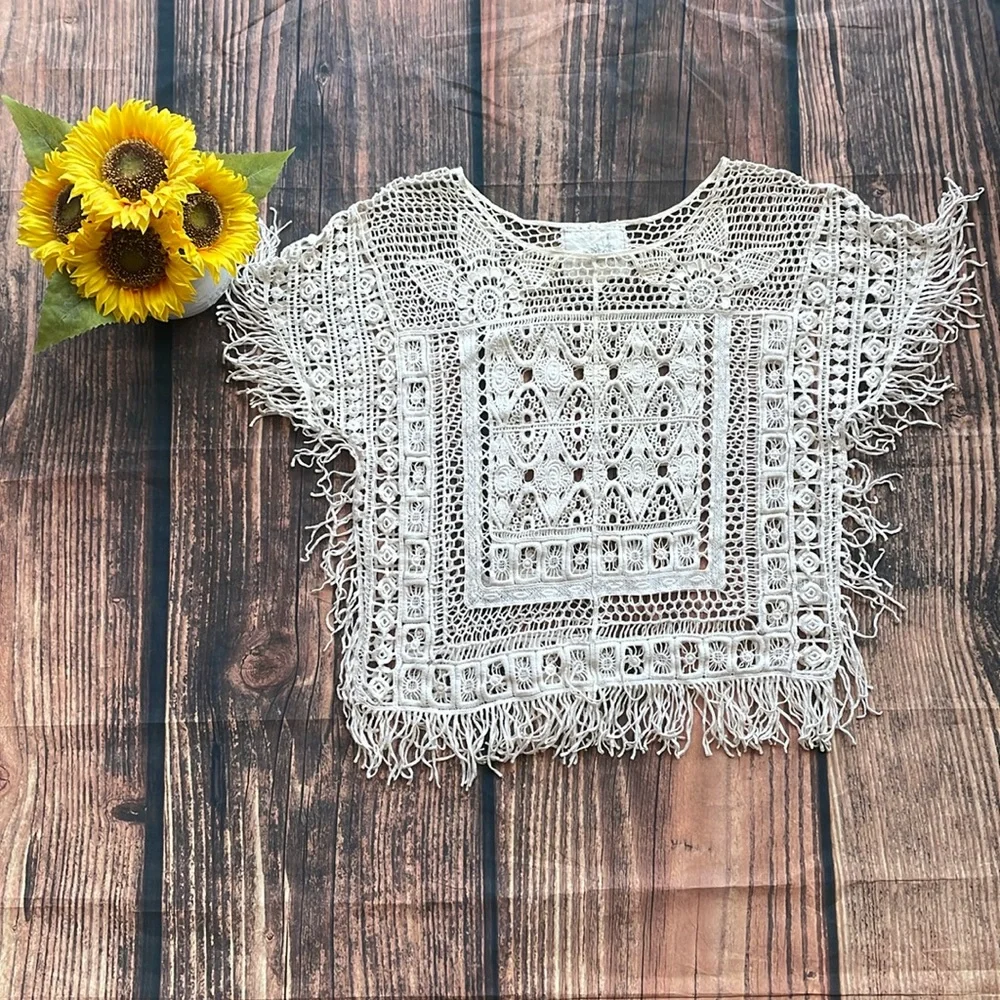 Anthropologie Angle of the North Sayulita Crochet top